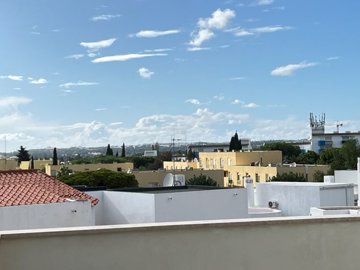 2344-352501-f99b9e343b07b1ea73851c331dc41644a