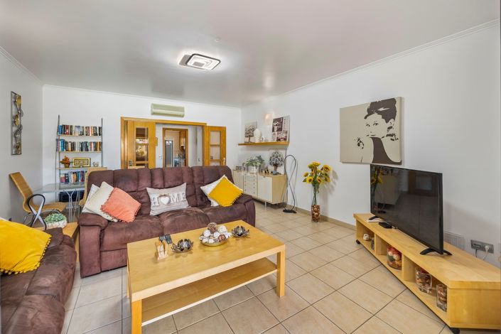 Image No.17-2 Bed Apartment for sale