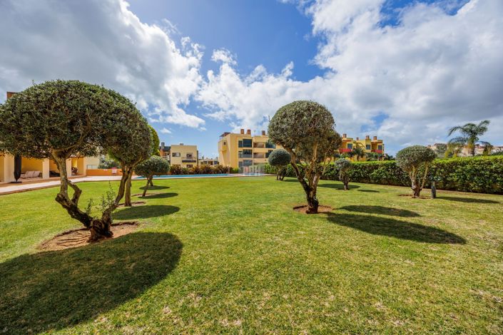 Image No.26-2 Bed Apartment for sale