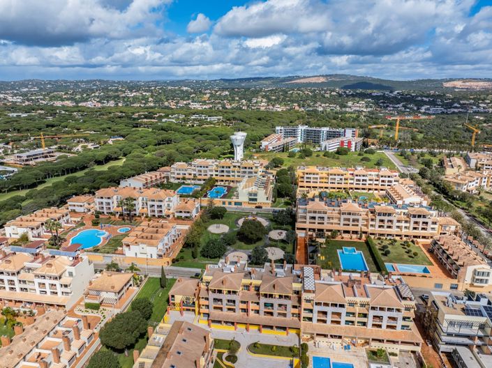 Image No.10-2 Bed Apartment for sale