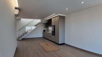 2344-352439-f99b9e343b07b1ea73851c331dc41644a