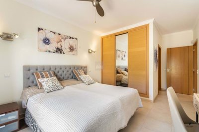 2344-352588-f99b9e343b07b1ea73851c331dc41644a