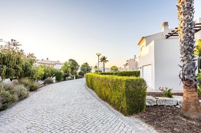 2344-356365-f99b9e343b07b1ea73851c331dc41644a