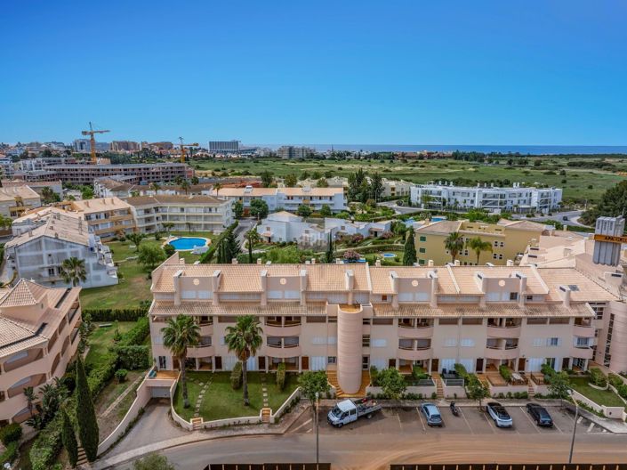 Image No.3-Appartement de 2 chambres à vendre à Vilamoura