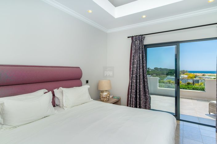 Image No.21-5 Bed Villa for sale