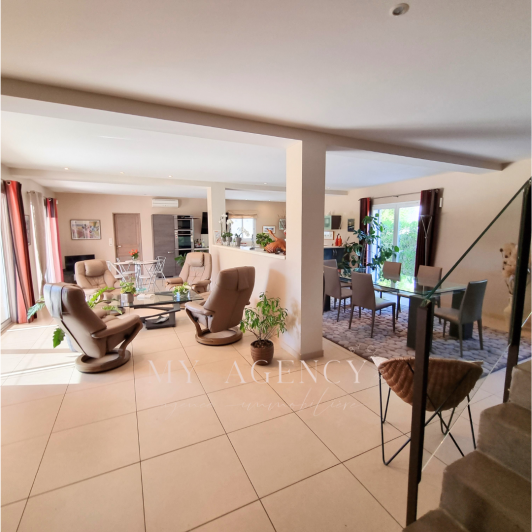 Image No.10-Maison / Villa de 4 chambres à vendre à Caux