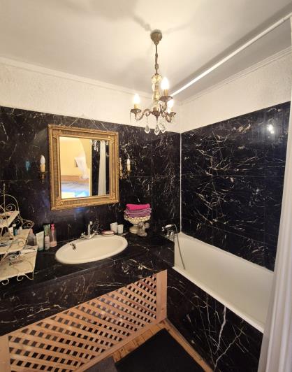 Image No.10-Maison de village de 4 chambres à vendre à Cabrerolles