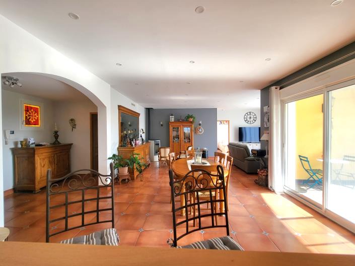 Image No.9-4 Bed Villa for sale