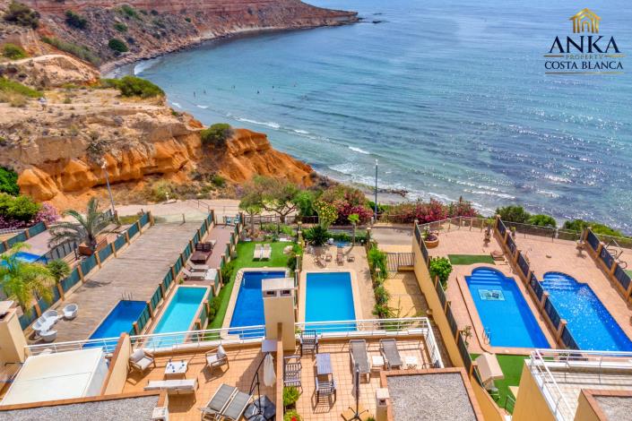 Image No.5-3 Bed Chalet for sale