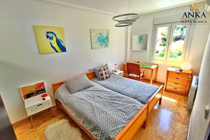 Image No.15-3 Bed Chalet for sale