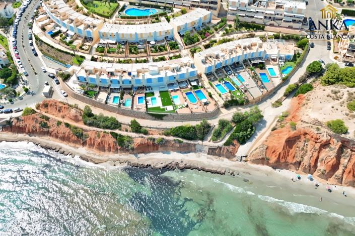 Image No.30-3 Bed Chalet for sale