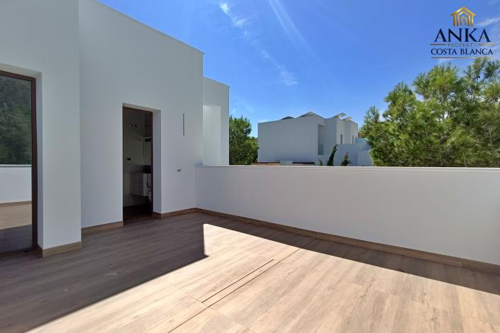 Image No.26-Villa de 4 chambres à vendre à Orihuela Costa