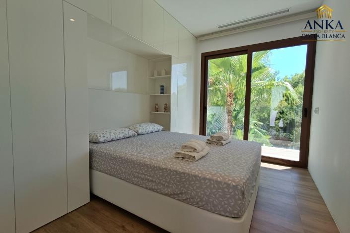 Image No.27-Villa de 4 chambres à vendre à Orihuela Costa