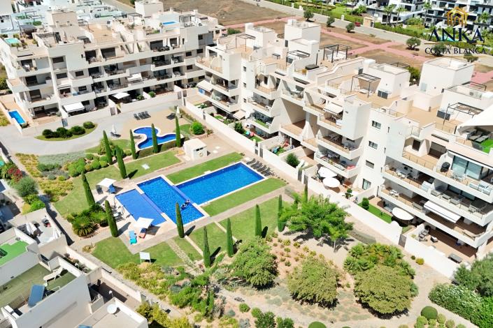 Image No.34-2 Bed Apartment for sale