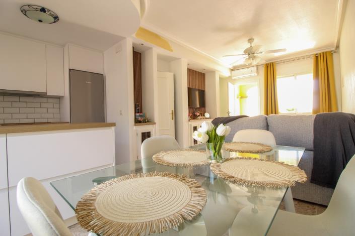 Image No.6-2 Bed Townhouse for sale