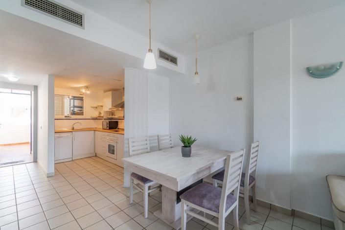 Image No.12-2 Bed Apartment for sale