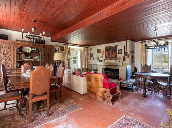 Image No.10-7 Bed Farmhouse for sale