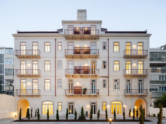 Image No.10-Appartement de 4 chambres à vendre à Lisbon