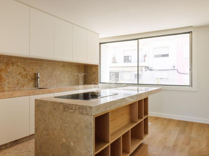 Image No.5-Maison de 5 chambres à vendre à Lisbon