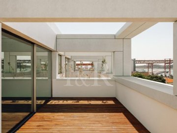 id7e6c5f01-0000-0500-0000-00001689d206