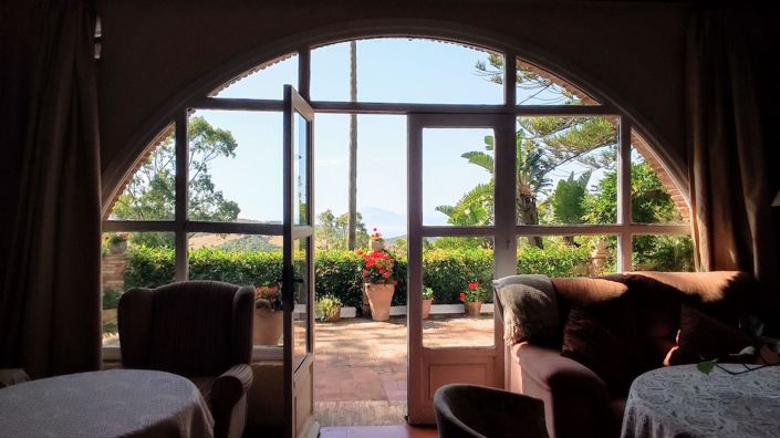 Image No.2-Villa de 6 chambres à vendre à Algeciras