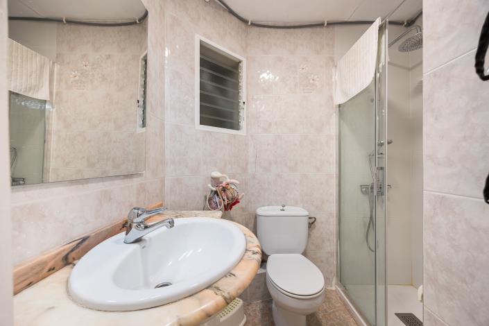 Image No.18-1 Bed Apartment for sale