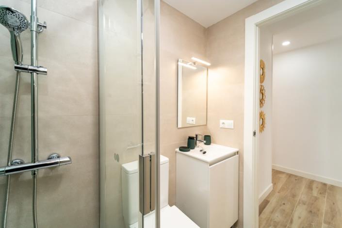 Image No.23-4 Bed Apartment for sale