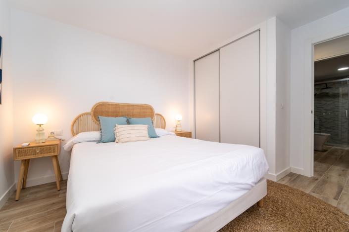 Image No.26-4 Bed Apartment for sale