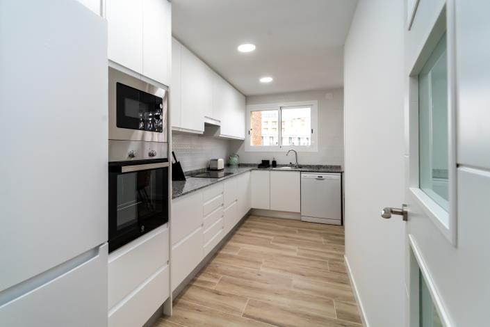 Image No.39-4 Bed Apartment for sale