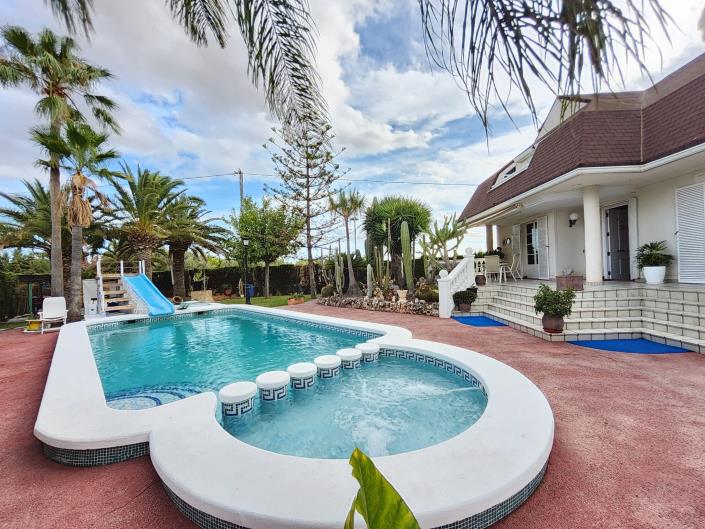 Image No.5-Chalet de 5 chambres à vendre à San Vicente del Raspeig