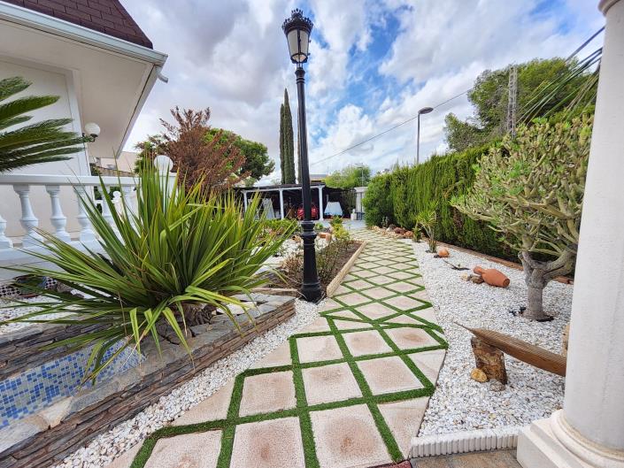 Image No.8-Chalet de 5 chambres à vendre à San Vicente del Raspeig