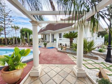 Imagen-de-WhatsApp-2025-10-03-a-las-13-45-20_51b9acbb