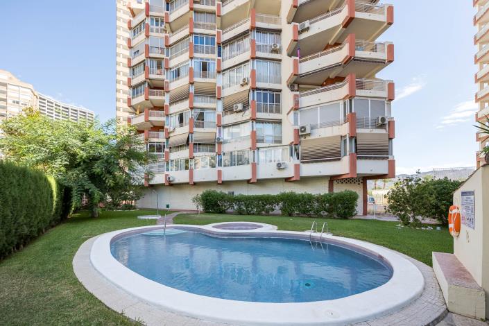 Image No.3-Appartement de 2 chambres à vendre à Benidorm