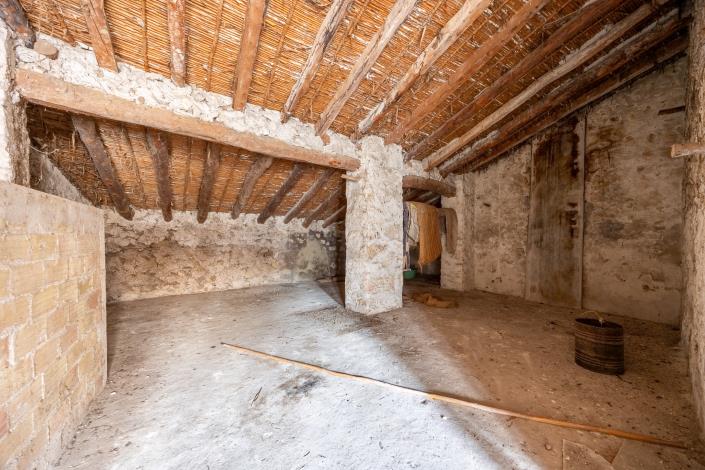 Image No.14-4 Bed Townhouse for sale