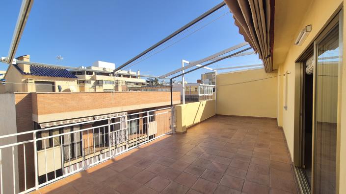 Image No.25-1 Bed Penthouse for sale