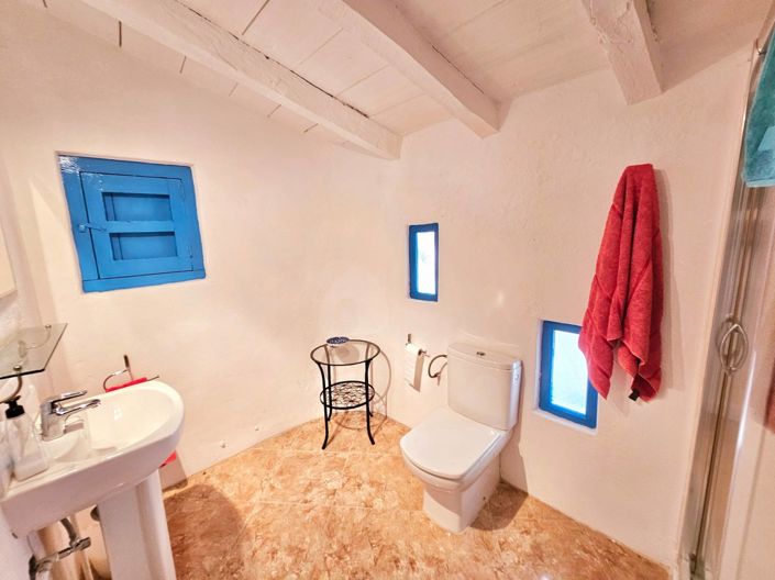 Image No.40-4 Bed Village House for sale