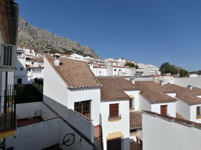 Image No.2-Maison de village de 3 chambres à vendre à Montejaque