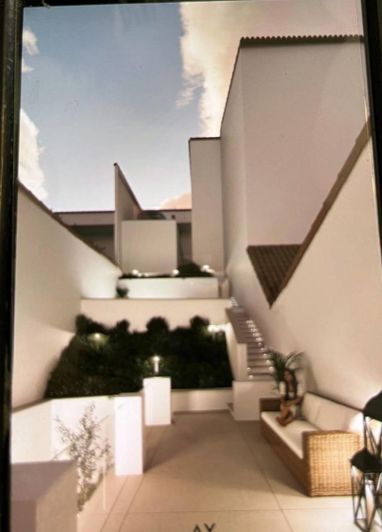 Image No.6-3 Bed Townhouse for sale