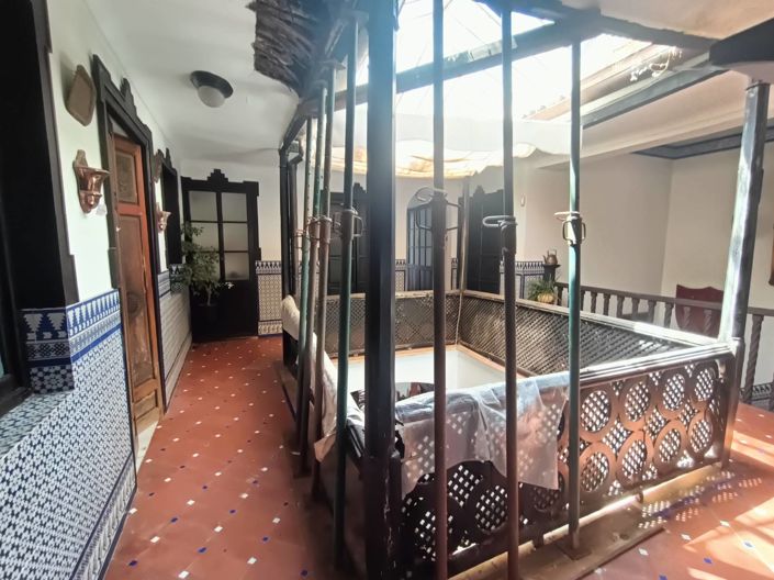 Image No.12-8 Bed Mansion for sale