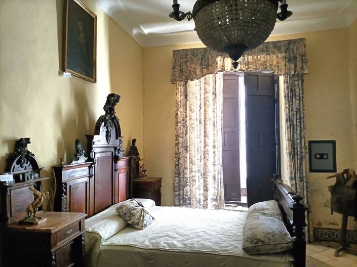 Image No.26-8 Bed Mansion for sale