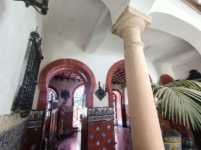 Image No.41-8 Bed Mansion for sale