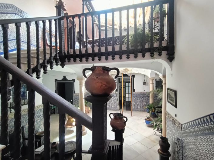 Image No.6-8 Bed Mansion for sale