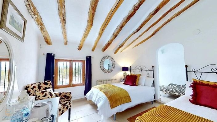 Image No.19-Propriété de 12 chambres à vendre à Caniles