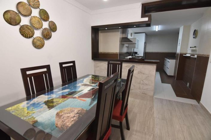 Image No.16-3 Bed Property for sale