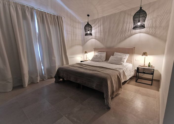 Image No.11-5 Bed Villa for sale