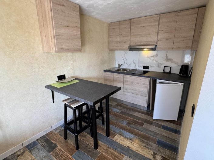 Image No.8-Maison de campagne de 4 chambres à vendre à El Gastor