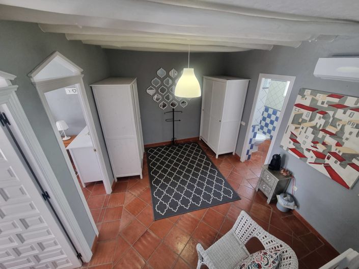 Image No.7-6 Bed Property for sale