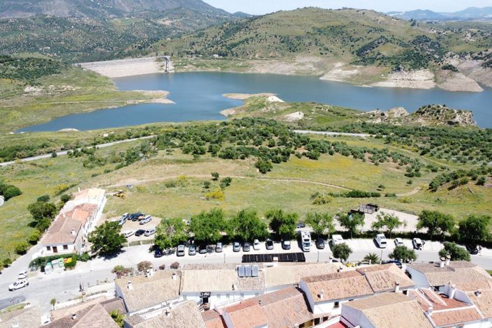 Image No.21-7 Bed Property for sale