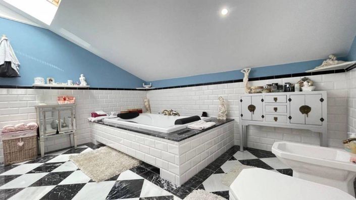 Image No.18-Villa de 3 chambres à vendre à Malaga