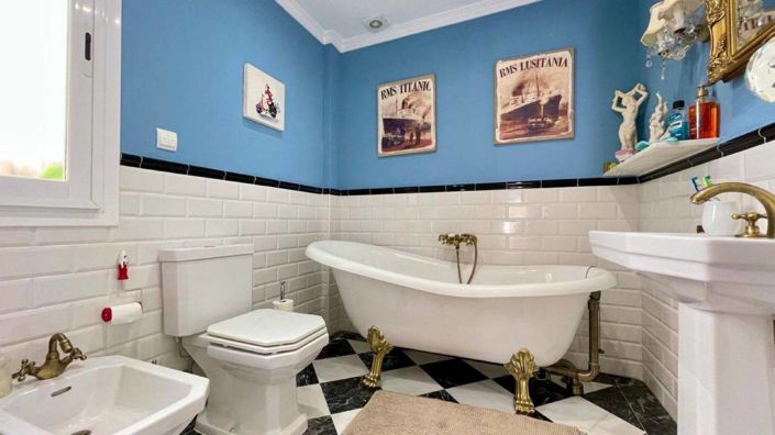 Image No.9-Villa de 3 chambres à vendre à Malaga